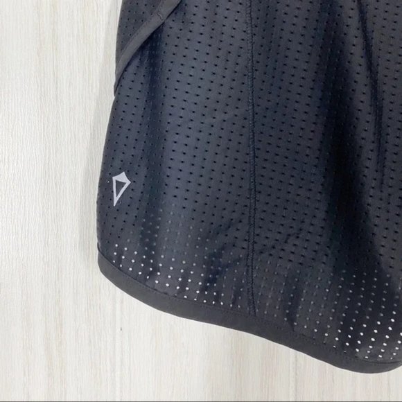 Ivivva By Lululemon | Black Mesh Running Shorts Size 14 Girls - Picture 3 of 5